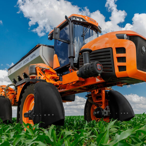 Fertilizador Automotriz - Uniport 8030 - Imagen 2